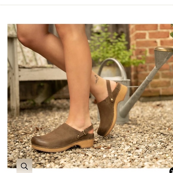 Dansko clogs size 7 burnished leather - Picture 6 of 10